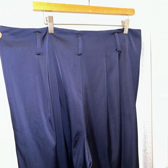 UNIVERSAL STANDARD PLUS Tresa Wide Leg Tie Pants in Navy Satin SZ: 18 - Picture 7 of 10